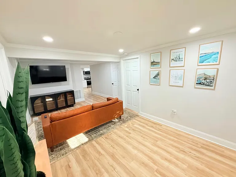 312 Sycamore St — Photo 6