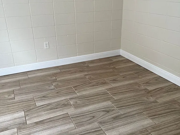 208 Pierce Ave — Photo 11