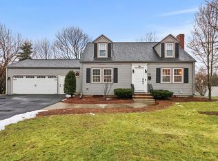 114 Westwood Rd, Stoneham, MA 02180