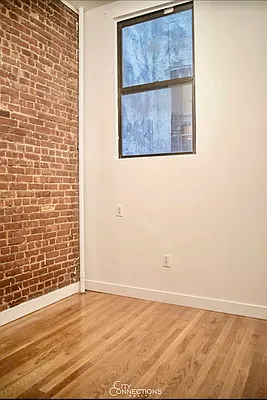 Rented by City Connections Realty | media 5