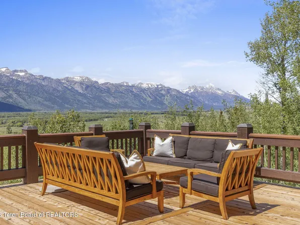 655 Spur Rd, Jackson, WY 83001