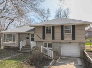 10622 Bellefontaine Ave, Kansas City, MO 64137