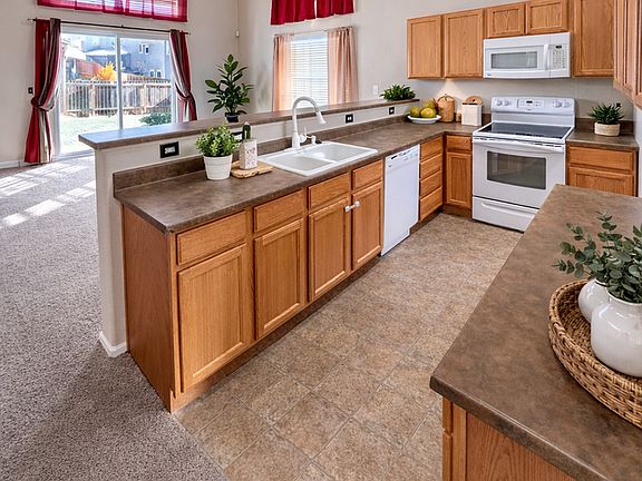 3rd image of 4845 Spokane Way