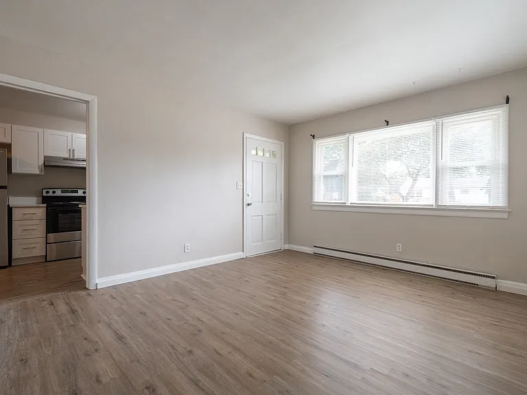 344 Woodview Ave #A — Photo 14