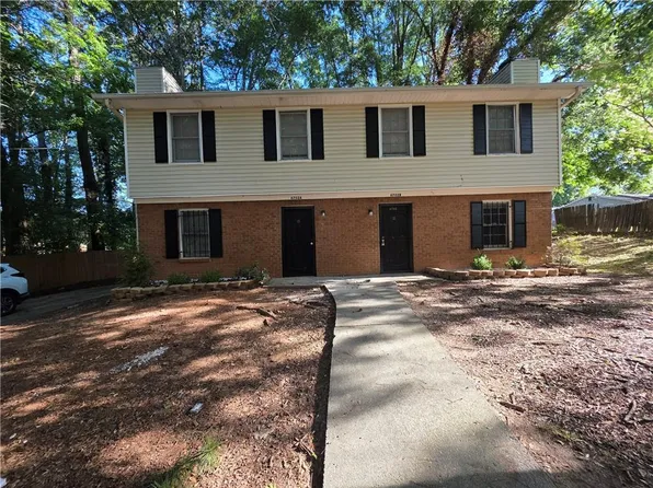 6702 Chupp Rd, Lithonia, GA