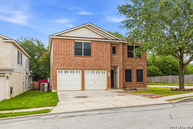 902 Amber Knl — Photo 2