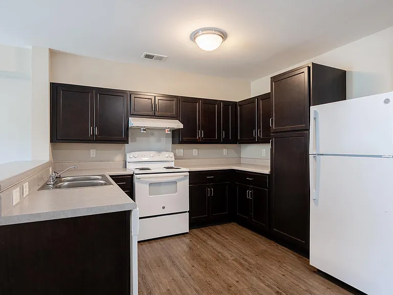 Shepard Greene Senior Living — Photo 41