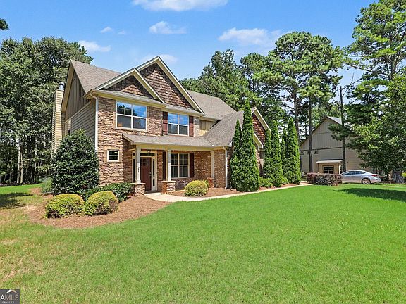 2nd image of 106 Waterlace Way