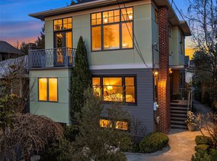 2568 9th Ave W, Seattle, WA 98119