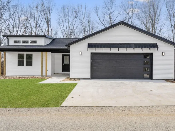 215 N Catamount Boulevard #A, Branson West, MO 65737