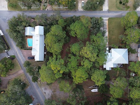 5th image of LOT 10 Bay Circle Dr