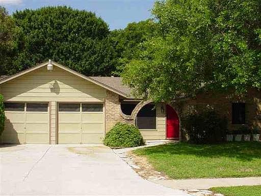 1st image of 13118 LARKYORKE DR