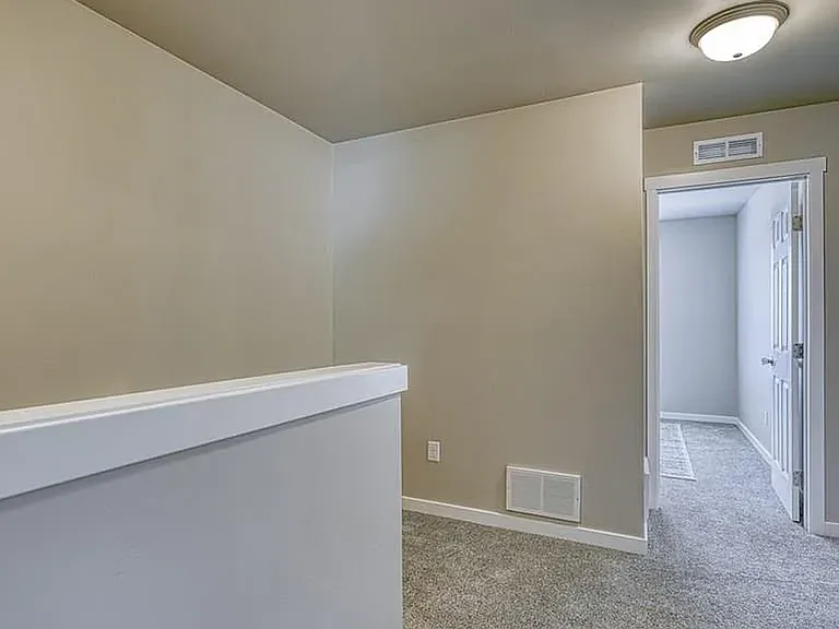 2015 Lawrence Ln #2006 — Photo 11