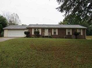 3132 Old Medina Rd, Jackson, TN 38305