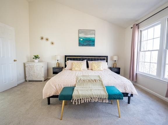 4th image of 4065 Spinnaker Dr