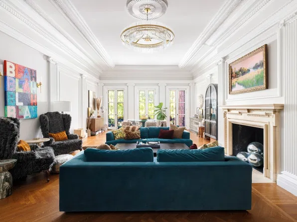 260 Beacon St APT 5, Boston, MA 02116