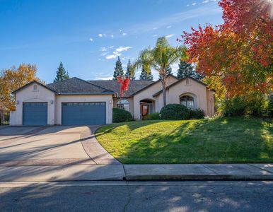2147 Edinburgh Way, Redding, CA, 96003