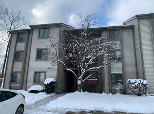 8132 Shorewalk Dr APT A, Indianapolis, IN 46236