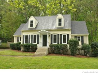 219 Sunnywood Ln, Charlotte, NC 28270