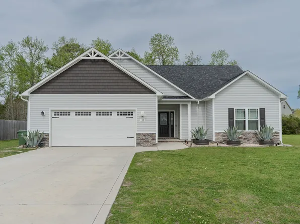 149 Bridgeport Dr, Sneads Ferry, NC 28460