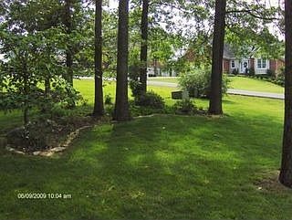 2nd image of 845 Warnick Rd