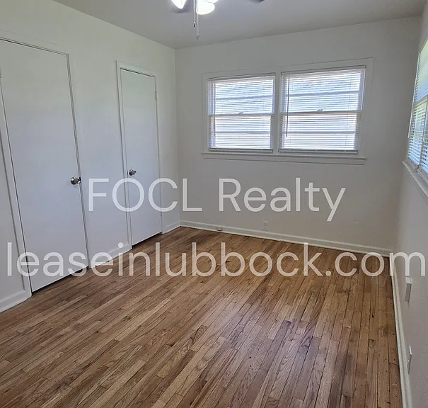 4417 43rd St — Photo 7