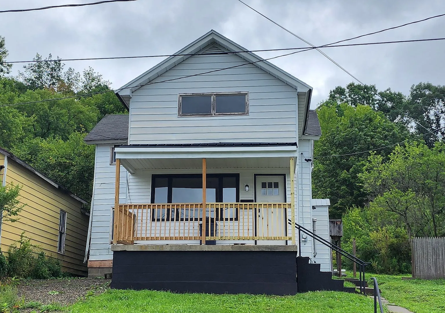 Spacious Four-Bedroom, Completely Remodeled Home in Bradford PA! Schedule a Tour Today! — Photo 1