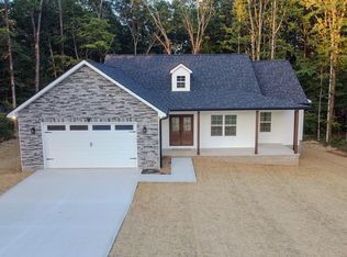 384 W Meadow Creek Rd, Monterey, TN 38574