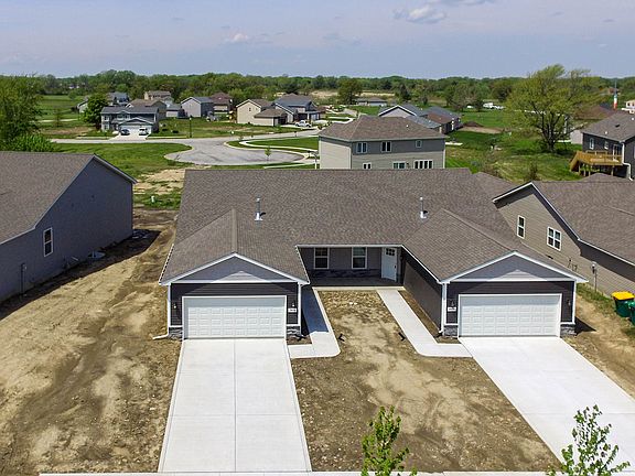 2nd image of 7753 Wright St