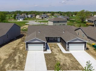 7745 Wright St, Merrillville, IN 46410