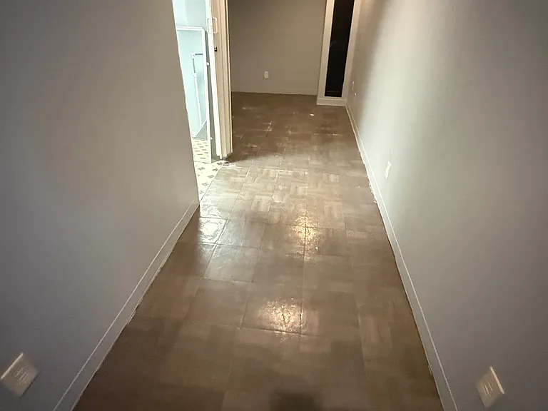 4 Holmes St — Photo 11