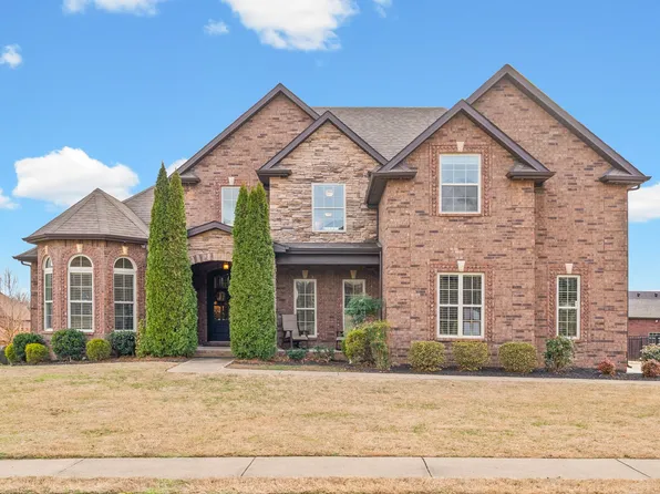 3126 Carrie Taylor Cir, Clarksville, TN 37043