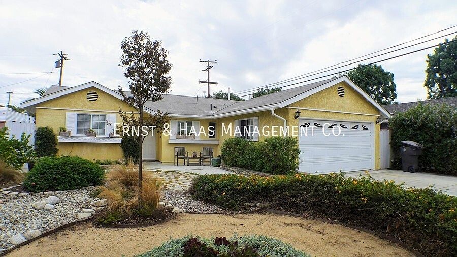 1st image of 3138 Shadypark Dr
