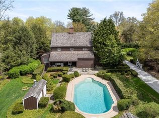 92 Hoyclo Rd, Stamford, CT 06903