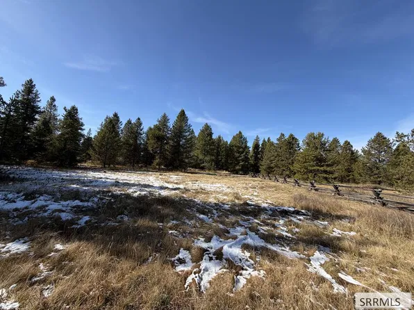 3345 Lariat Rd, Island Park, ID 83429