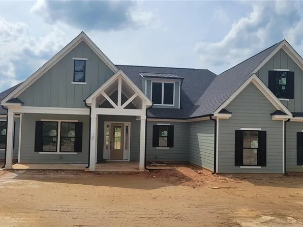 729 Holliday Dam Rd, Honea Path, SC 29654