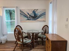 6542 Sherry Ln, Saint Augustine, FL