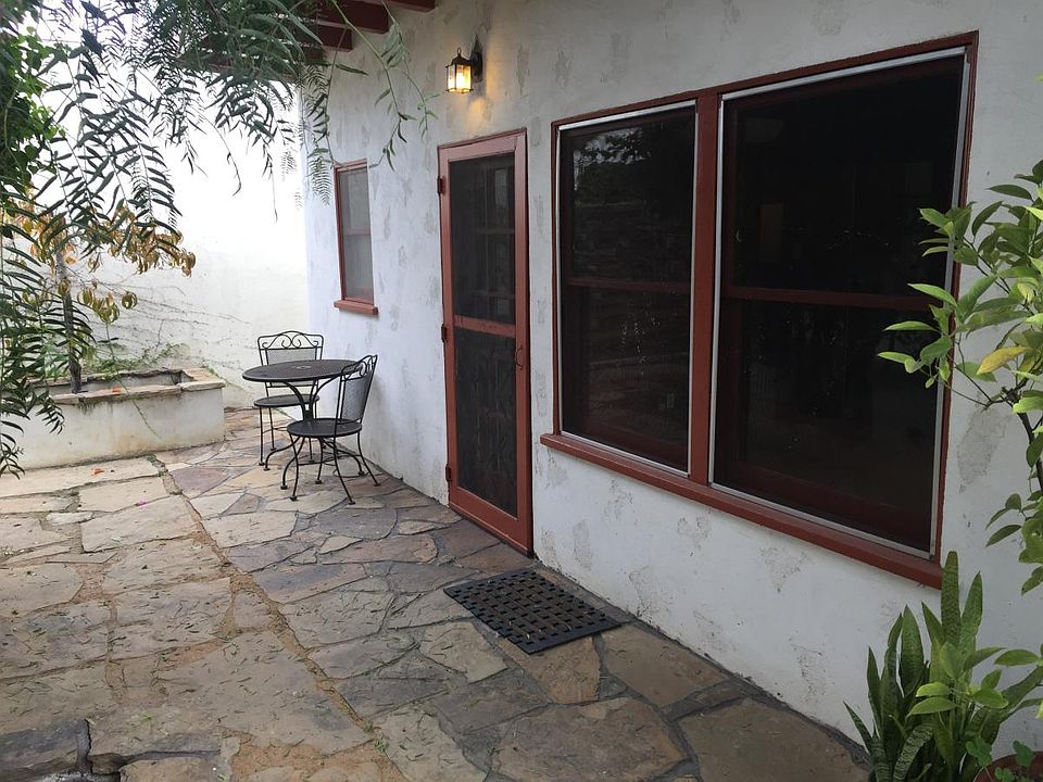 Front door of the rental