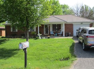 102 Eagle Dr, Lawrenceburg, KY 40342