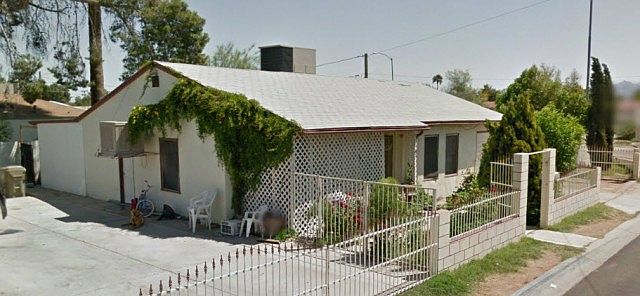 1st image of 100 N Los Robles Dr