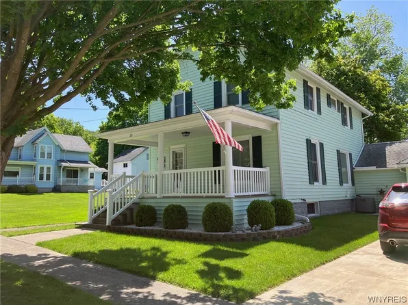 20 State St, Warsaw, NY 14569