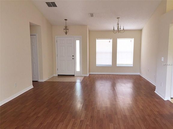 3rd image of 365 Coventry Estates Blvd