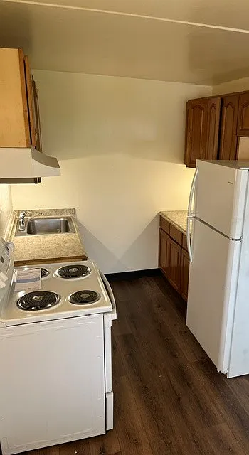 Hilo Val Hala Apartments — Photo 3
