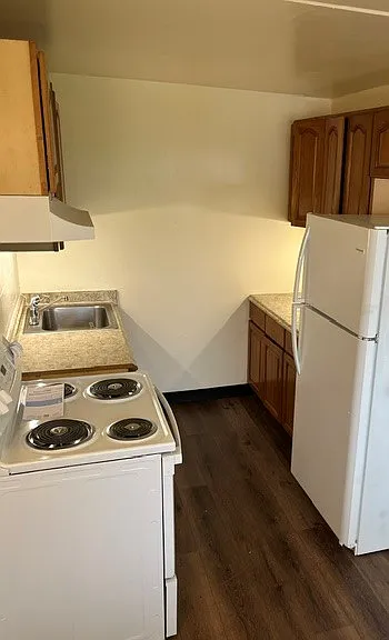 Hilo Val Hala Apartments — Photo 3