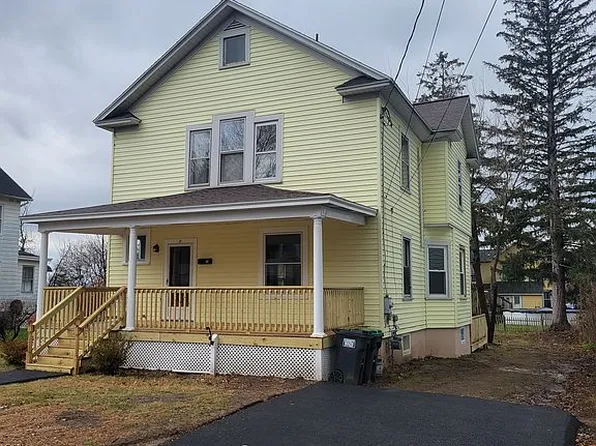 10 Morgan Ter, Castleton, NY 12033