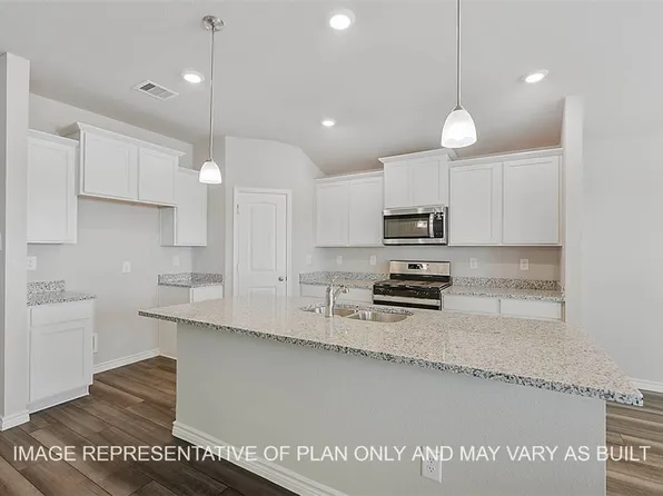 1884 Taggart Trl, Bryan, TX 77807