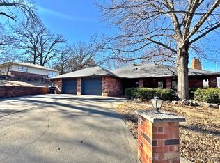 99 Greentree Dr, Tahlequah, OK 74464