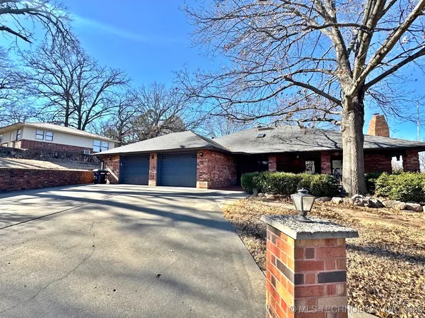 99 Greentree Dr, Tahlequah, OK 74464