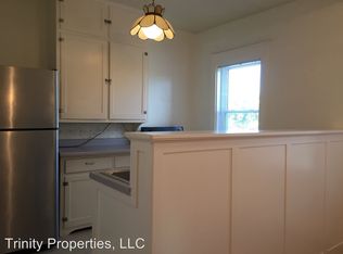 403 SW Huntoon St APT 5, Topeka, KS 66612