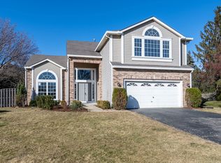 441 Prides Run, Lake In The Hills, IL 60156